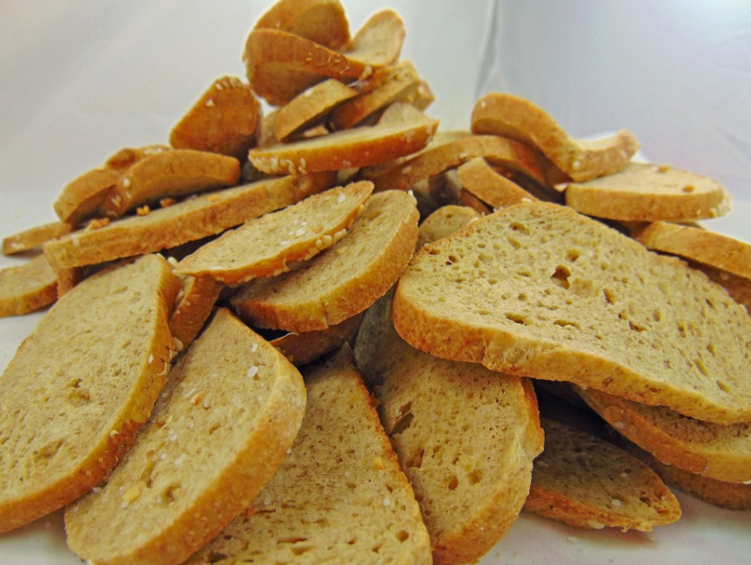 Low Carb Sea Salt and Onion Bagel Chips - Fresh Baked